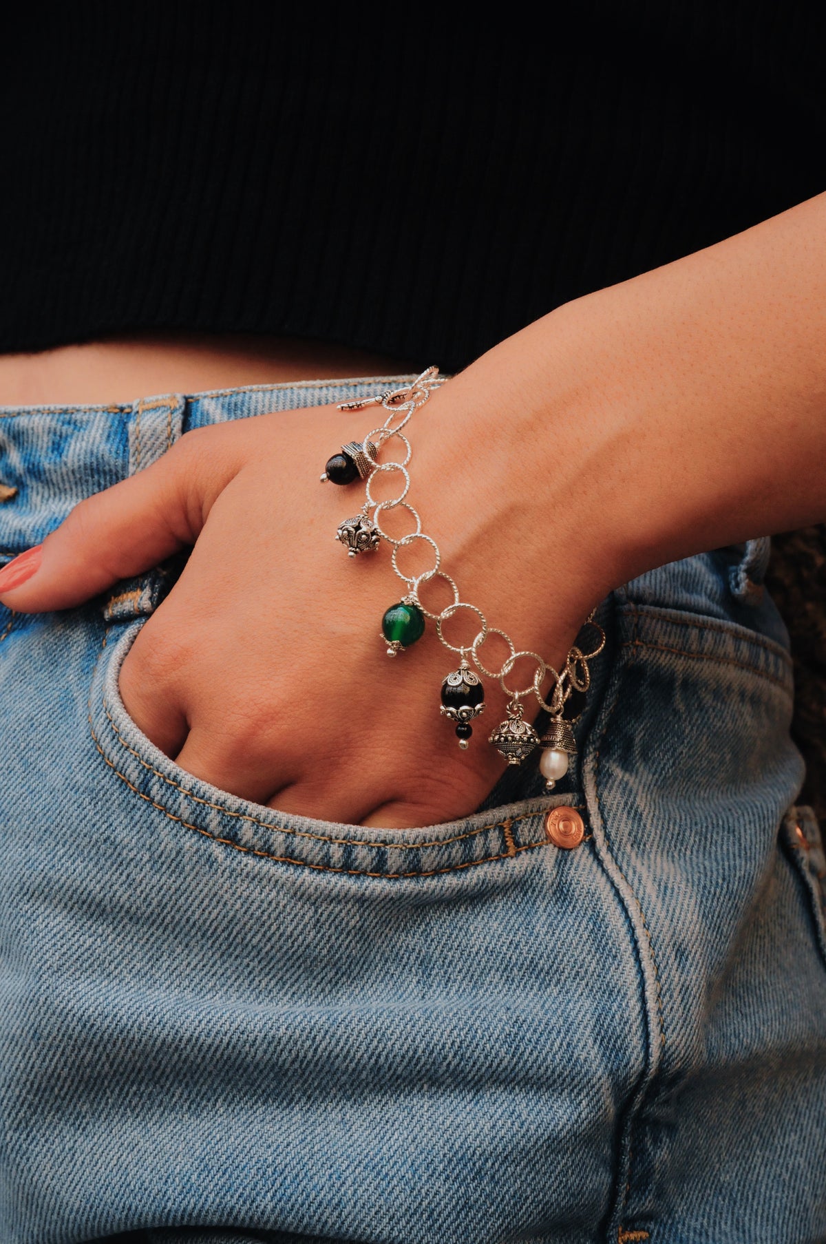 Bracciale con pendenti sardi
