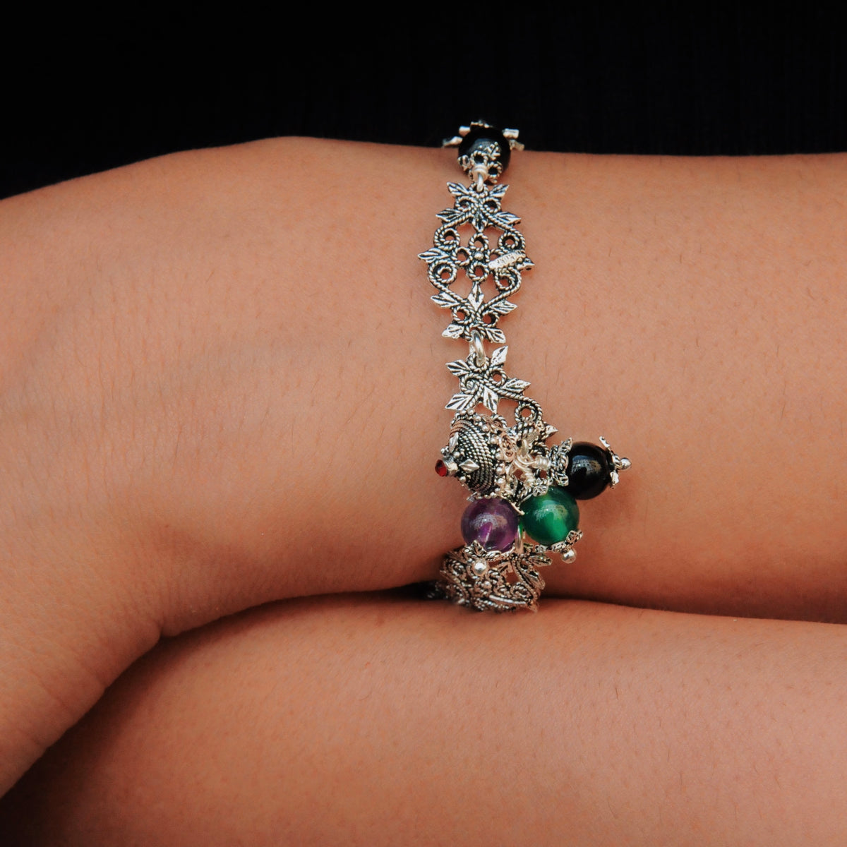 Bracciale ricamato con su coccu
