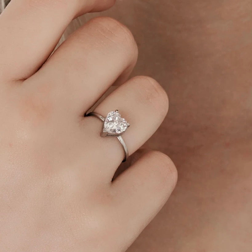 Anello Luca Barra