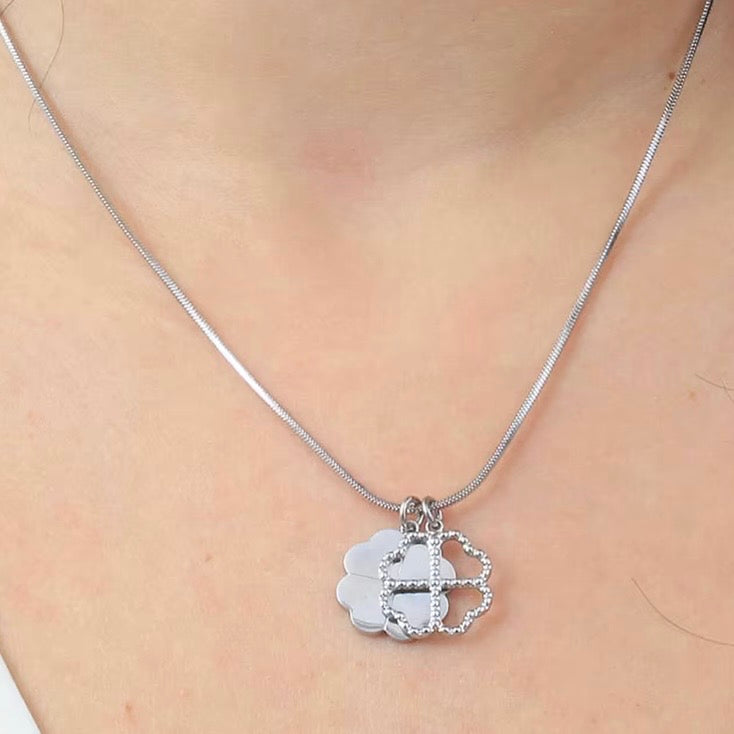 Collana S’agapõ