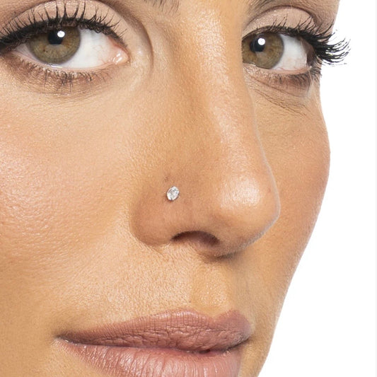 Piercing naso Luca Barra