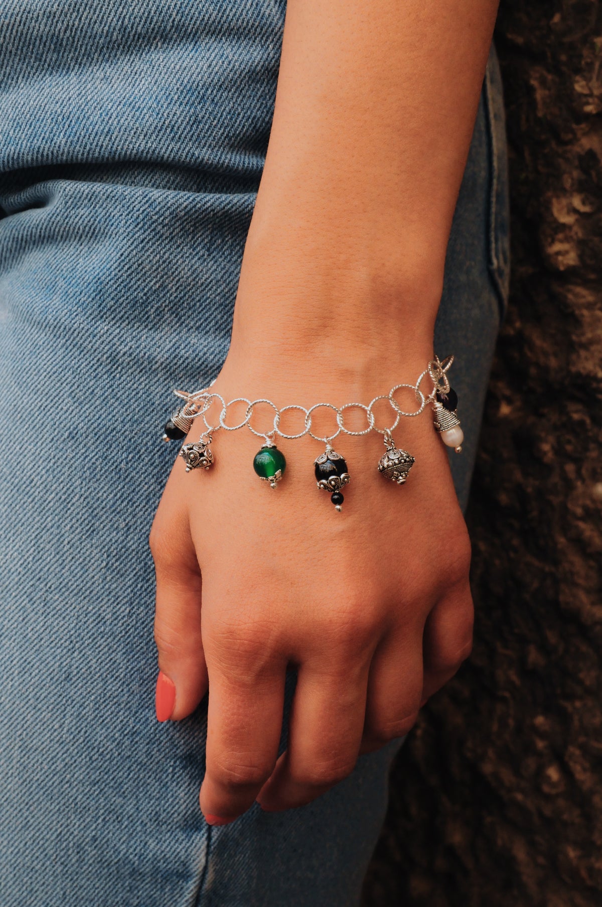 Bracciale con pendenti sardi