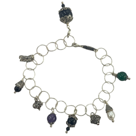 Bracciale con pendenti sardi